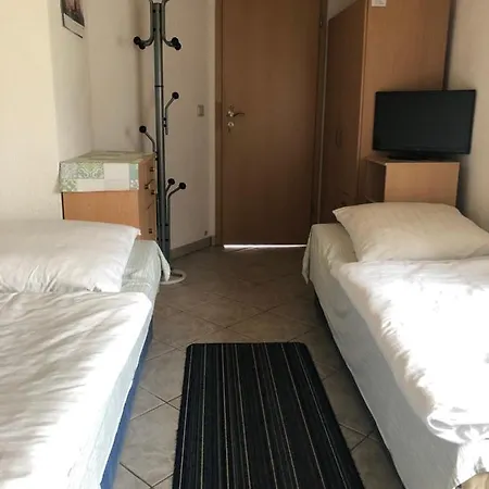 Zimmervermietung Lippmann * Grosshartmannsdorf